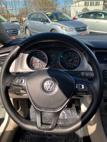 2015 Volkswagen Golf SportWagen TSI S
