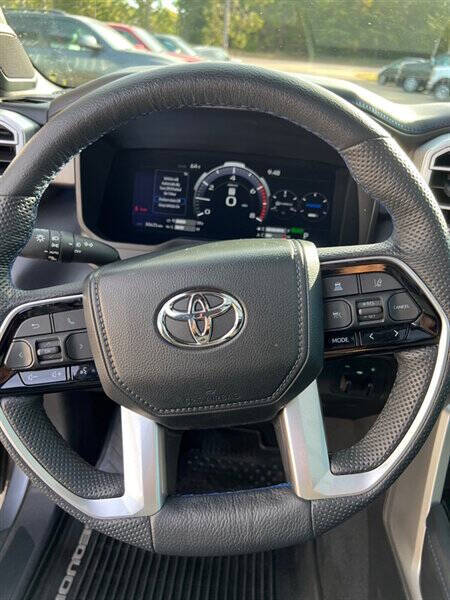 2024 Toyota Sequoia Platinum