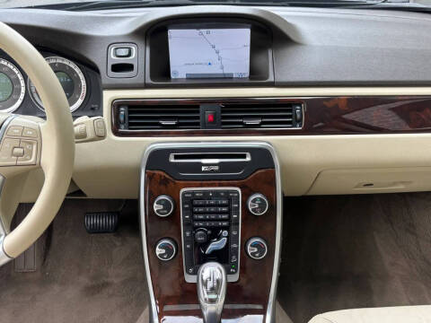 2013 Volvo XC70