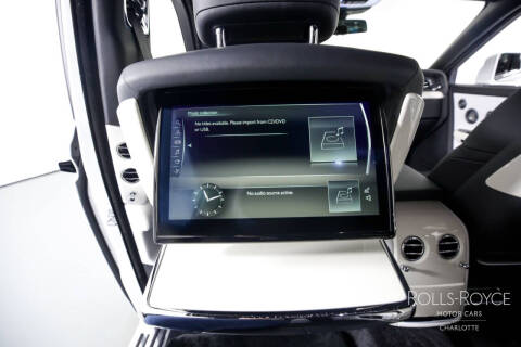 2022 Rolls-Royce Phantom EWB