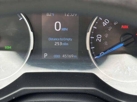 2019 Toyota RAV4 Hybrid XLE