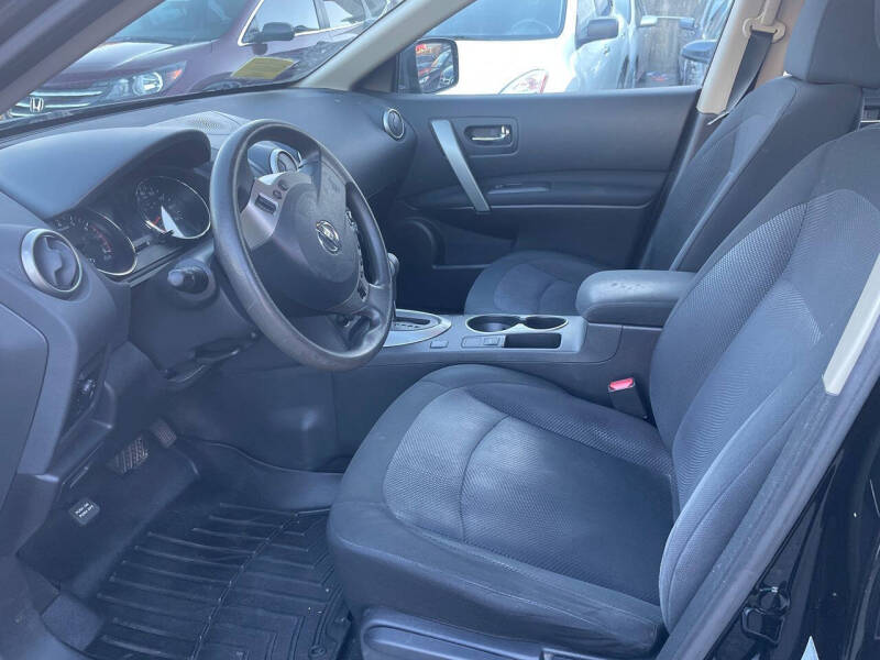 2014 Nissan Rogue Select S