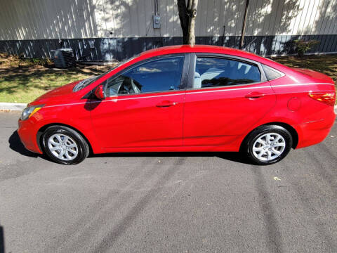 2012 Hyundai Accent GLS