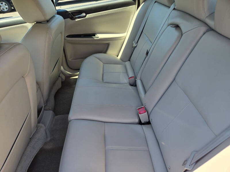 2011 Chevrolet Impala LT
