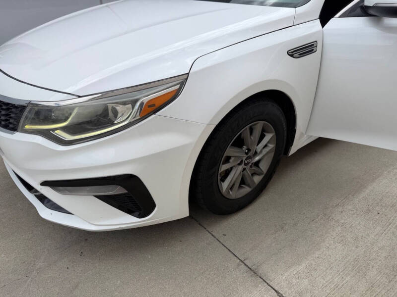 2019 Kia Optima LX