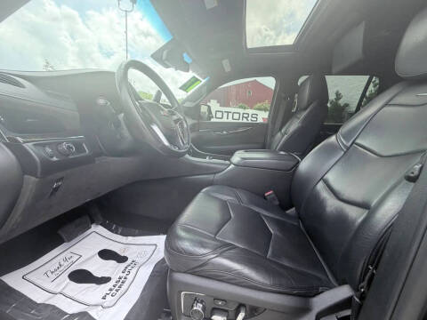 2017 Cadillac Escalade Platinum