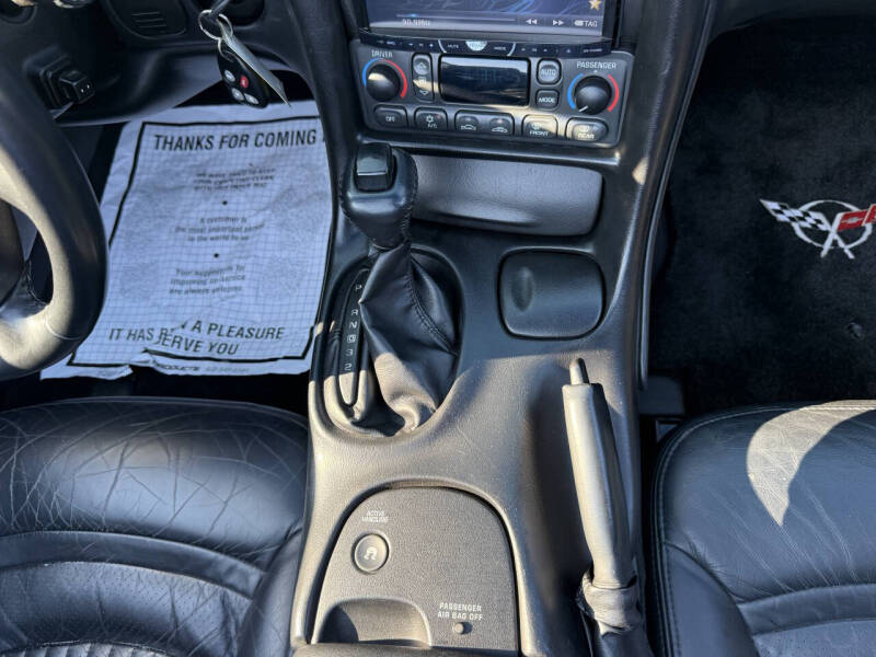 2003 Chevrolet Corvette