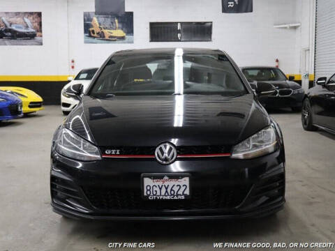 2018 Volkswagen Golf GTI S