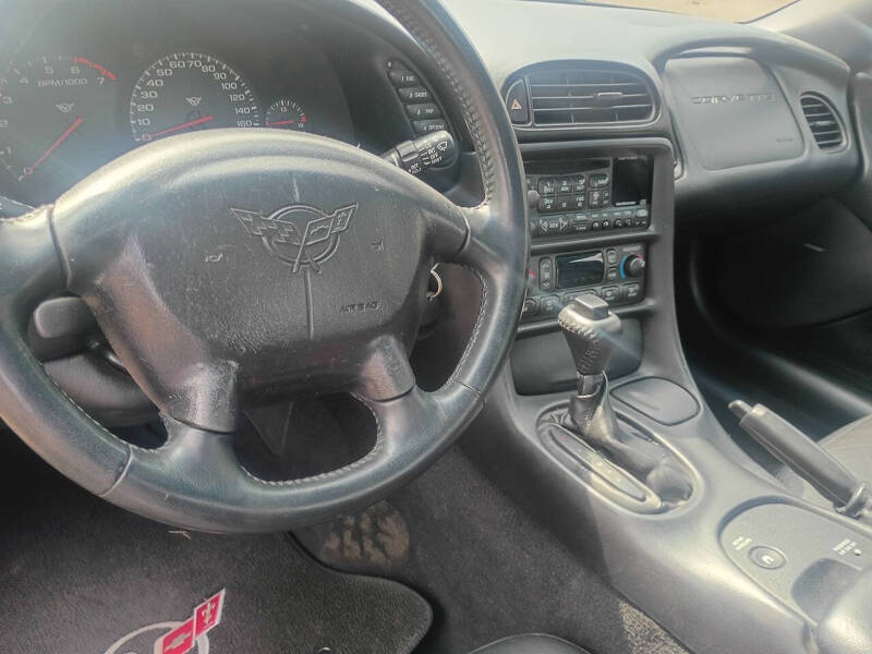 2004 Chevrolet Corvette