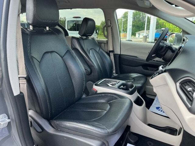 2022 Chrysler Pacifica 20