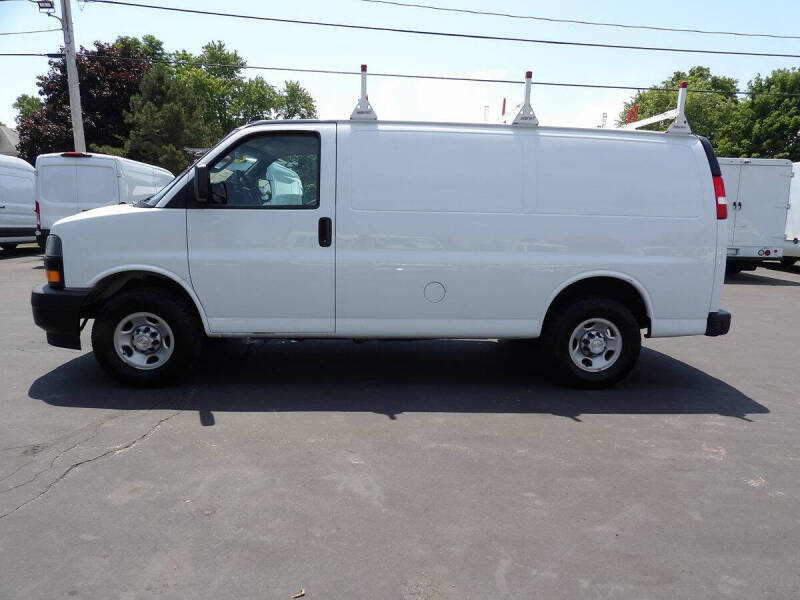 2023 Chevrolet Express 3500
