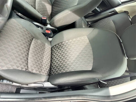 2024 Mitsubishi Mirage LE