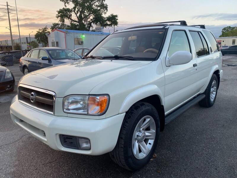 2002 Nissan Pathfinder for sale at FONS AUTO SALES CORP in Orlando FL