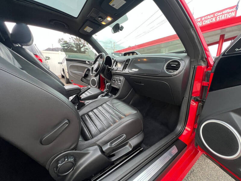 2012 Volkswagen Beetle Black Turbo PZEV