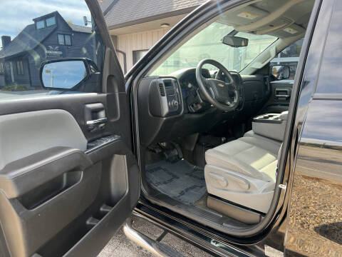 2017 Chevrolet Silverado 1500 Custom