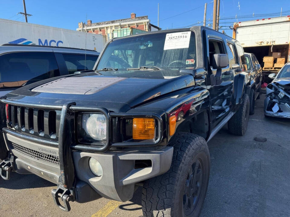 2007 HUMMER H3 for sale at Fauzia's Auto Sales, Inc. in Buchanan, NY