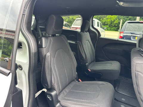 2019 Chrysler Pacifica Touring Plus
