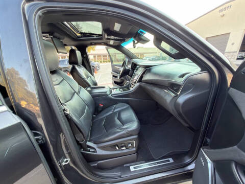 2016 Cadillac Escalade ESV Platinum