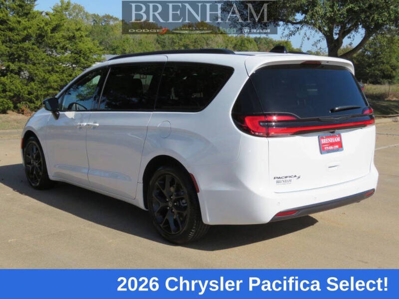 2026 Chrysler Pacifica Select