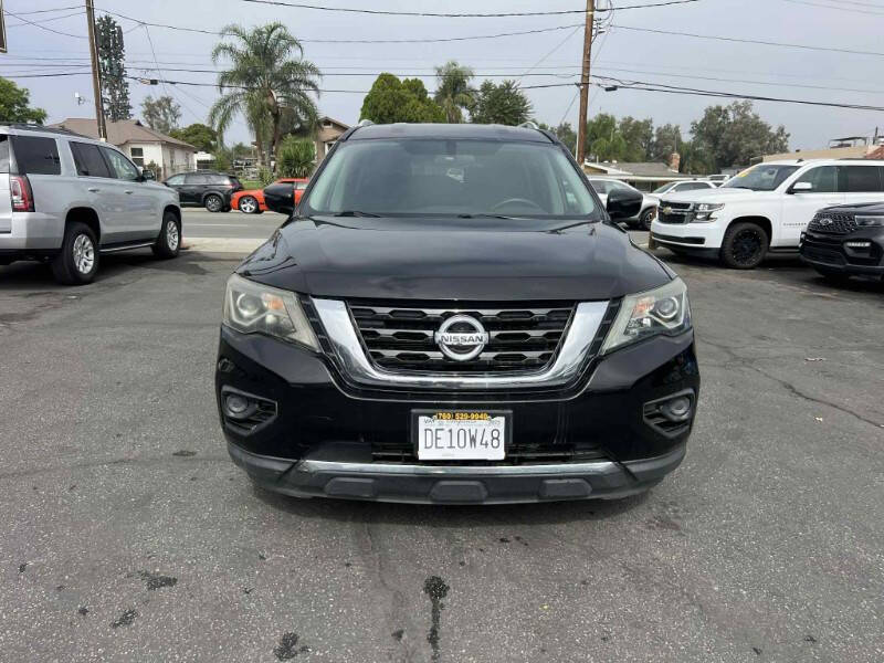 2019 Nissan Pathfinder S