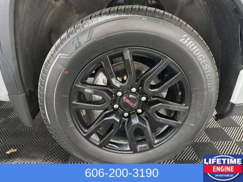 2024 GMC Sierra 1500 Elevation Standard