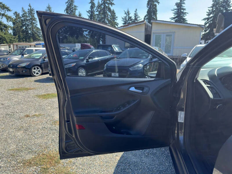 2015 Ford Focus SE