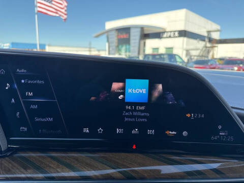 2023 Cadillac Escalade Premium Luxury Platinum