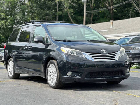 2015 Toyota Sienna