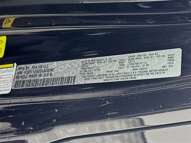 2025 Jeep Gladiator Willys