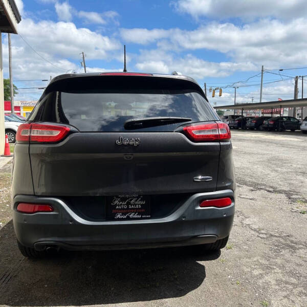 2018 Jeep Cherokee Latitude Plus