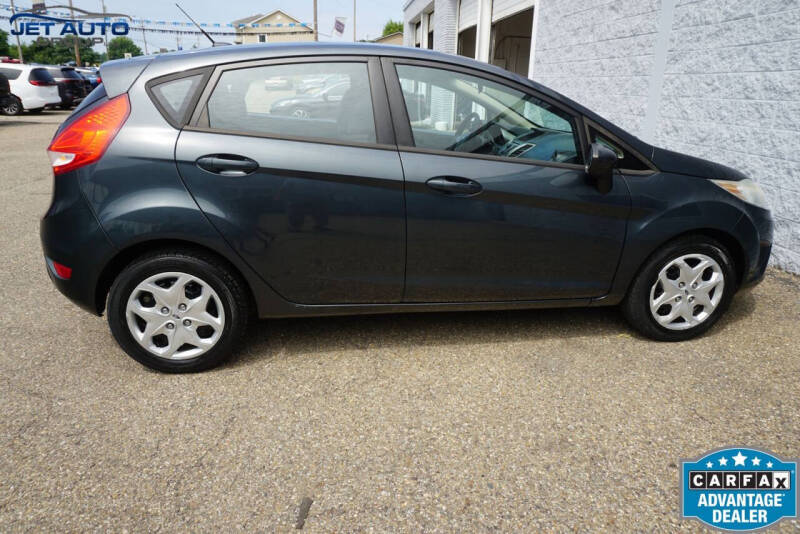 2011 Ford Fiesta SE