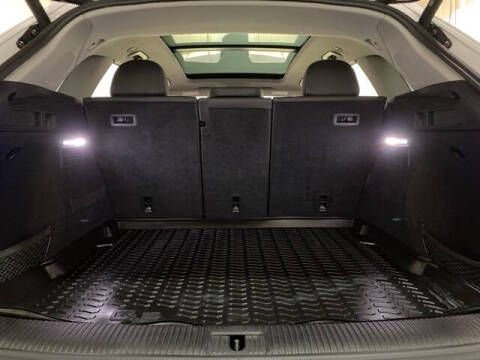 2023 Audi Q5 quattro Premium Plus 40 TFSI