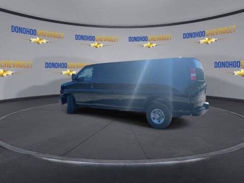 2025 Chevrolet Express 2500