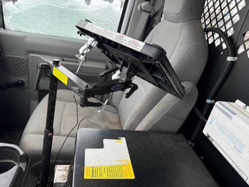 2010 Ford E-Series E-250