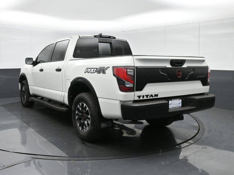 2023 Nissan Titan