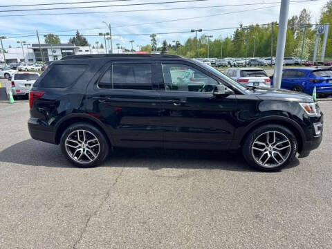 2017 Ford Explorer Sport