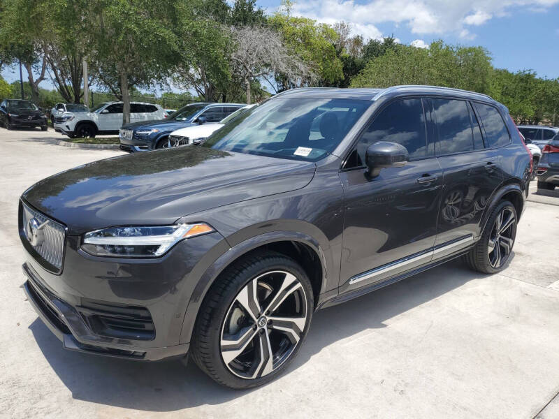 2024 Volvo XC90 B6 Ultimate Bright Theme 7P