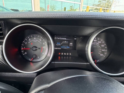 2020 Ford Mustang EcoBoost