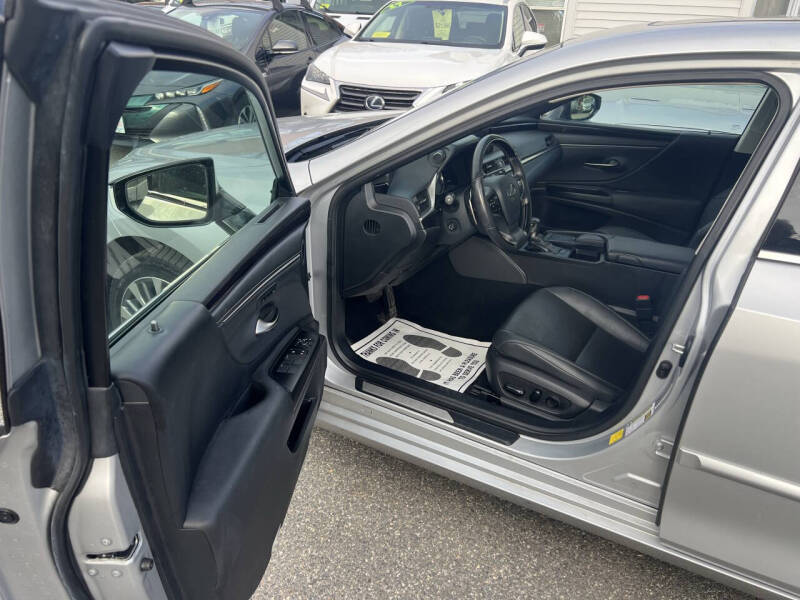 2020 Lexus ES 350