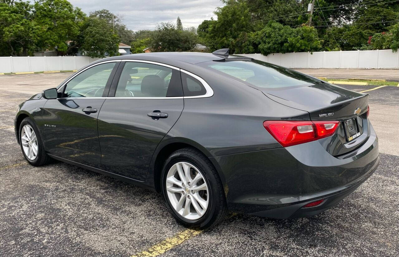 2017 Chevrolet Malibu  - $13,750