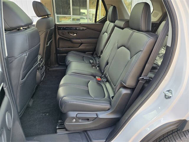 2025 Honda Pilot Touring