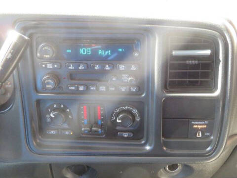 2004 GMC Sierra 2500HD