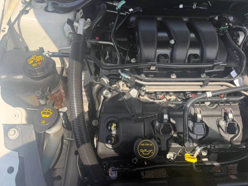 2019 Ford Taurus SEL