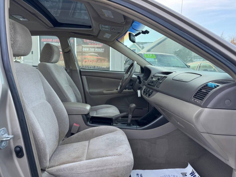 2003 Toyota Camry LE