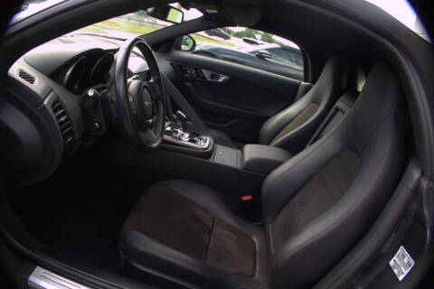 2016 Jaguar F-TYPE
