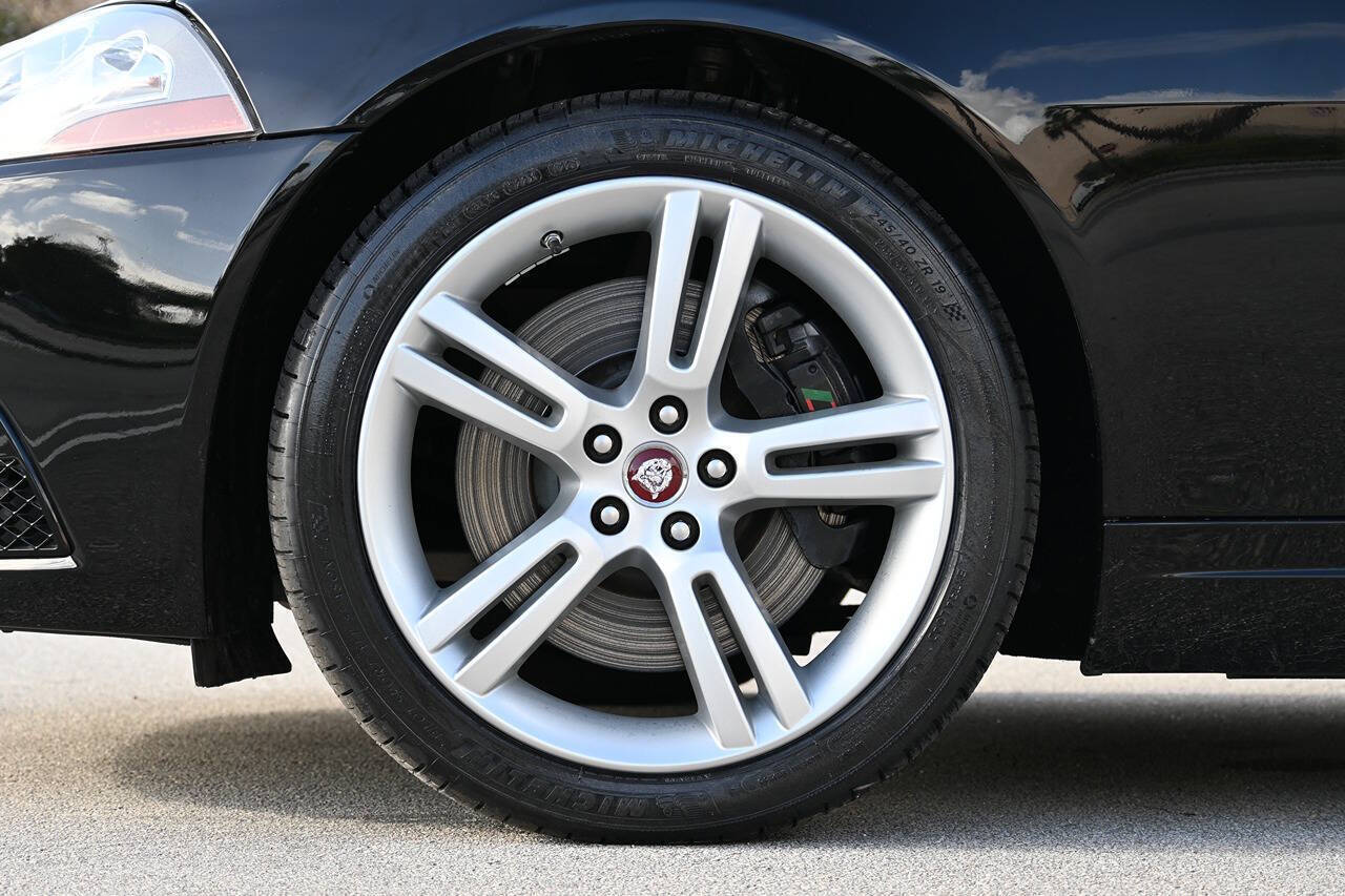 2007 Jaguar XK-Series 36