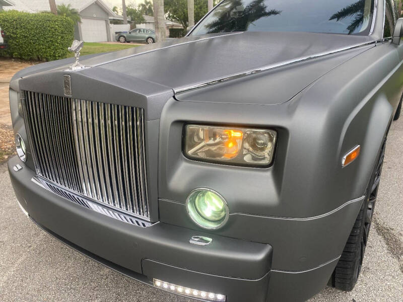 2004 Rolls-Royce Phantom Base photo 16