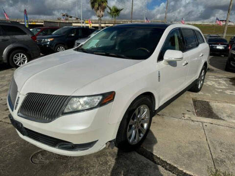 2013 Lincoln MKT