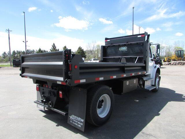 2014 Freightliner M2 106