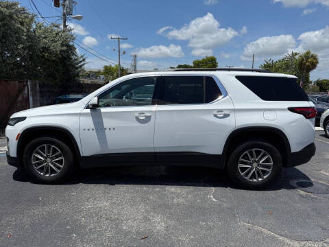 2023 Chevrolet Traverse LT Cloth